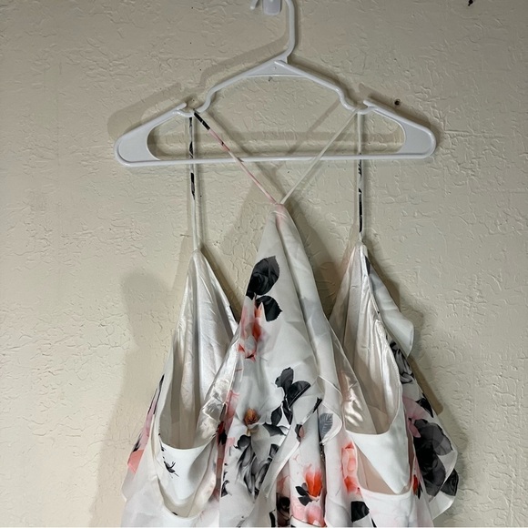 City Chic Lotus Lust Floral Maxi Dress in Ivory - Picture 11 of 15